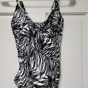 ATHLETA Swimming Suit Top